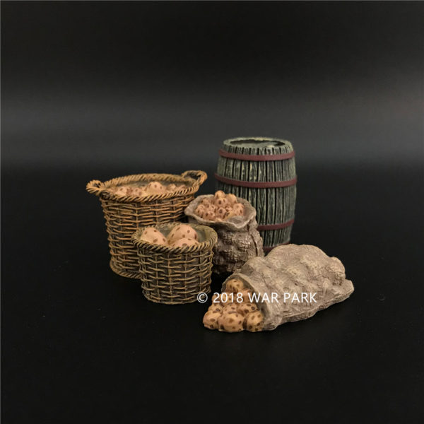 WS021 potatoes & wooden barrel set