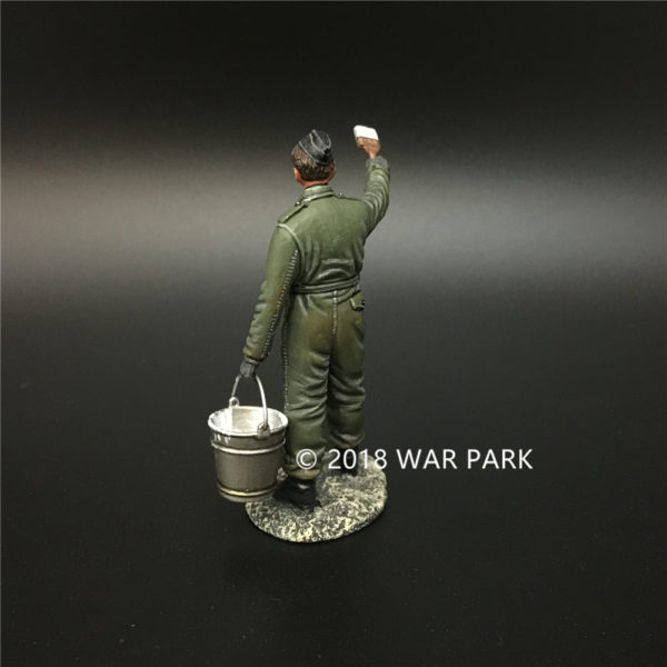 KH040 LSSAH tank crew painting winter camouflage B - Image 4