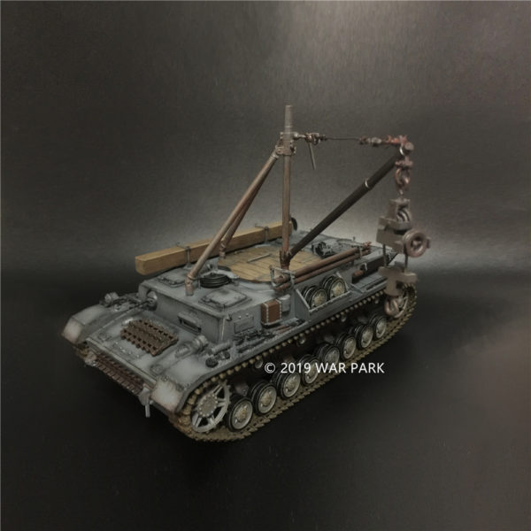 AX006 German Bergepanzer IV in East Line