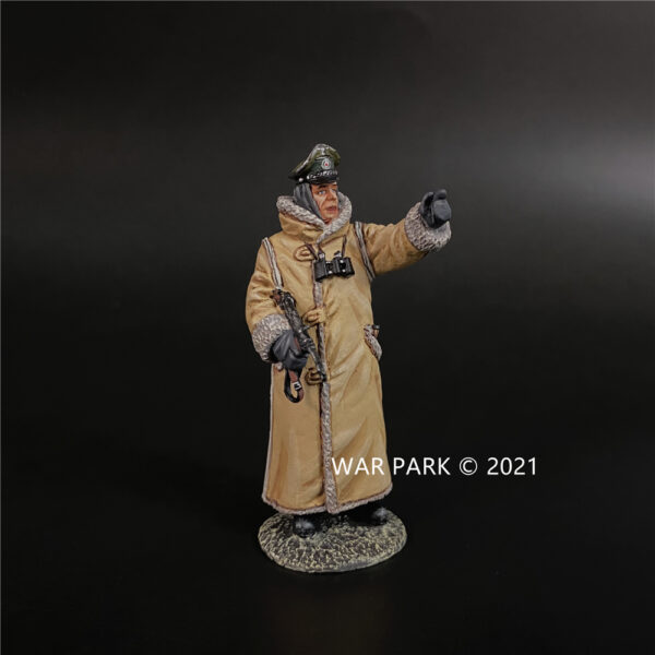 KH087 German Officer B in Winter Coat