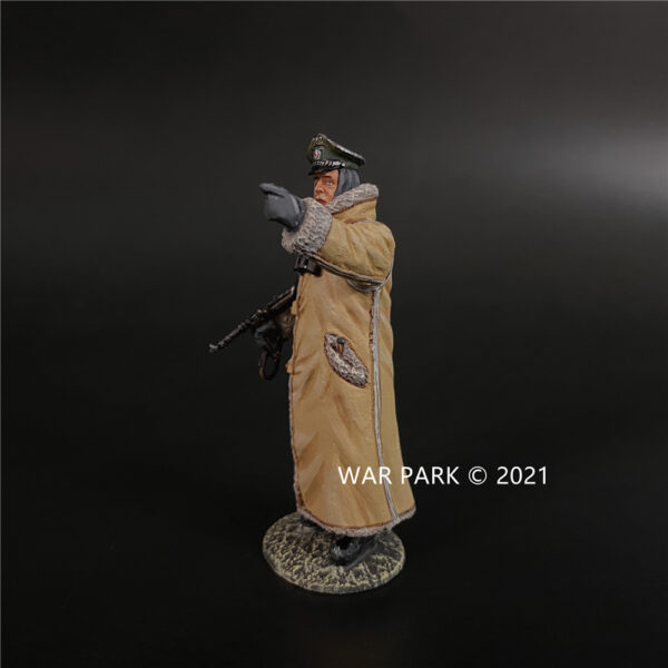 KH087 German Officer B in Winter Coat - Image 4