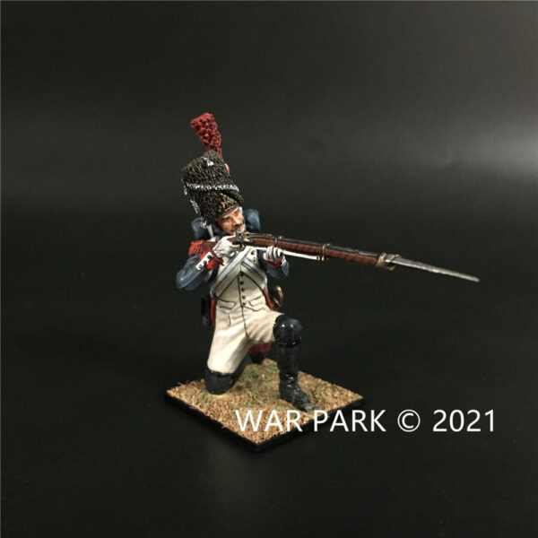 NP009 Old Guard Grenadier Kneeling Firing