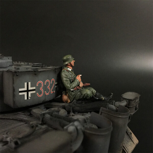 KU087 Wehrmacht Tank Rider with 98k rifle 7# - Image 3