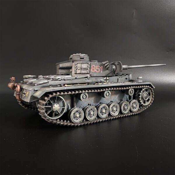 AX021 German Grey Panzer III Ausf M of Div"Das Reich" March 1943 - Image 3