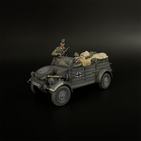 KU125 Wehrmacht Type 82 Kübelwagen with Stock