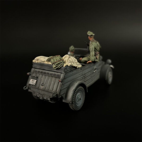 KU125 Wehrmacht Type 82 Kübelwagen with Stock - Image 4