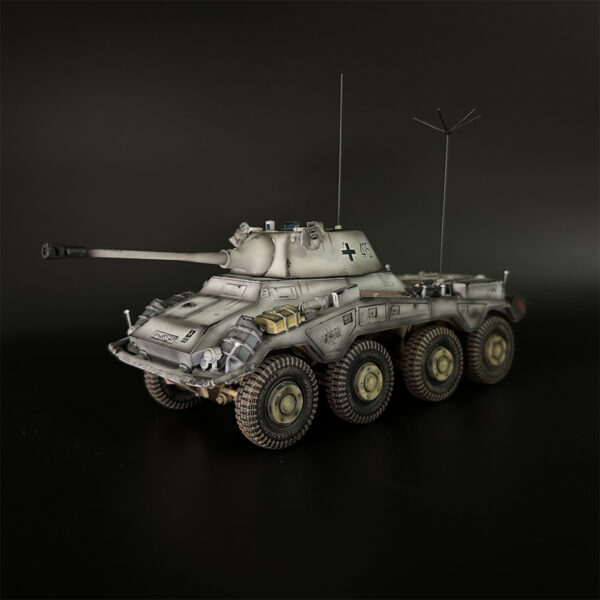 AX026 Winter Sd.Kfz.234/2 Puma Armored Vehicle