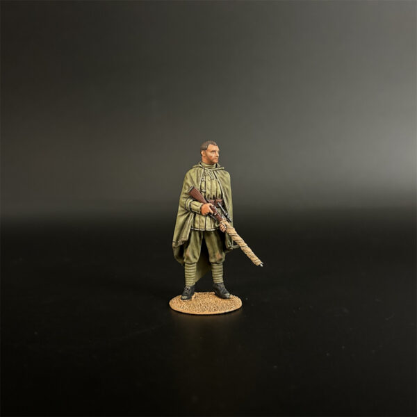 RA009 Red Army Sniper Vassili Wearing a Cloak - Image 2