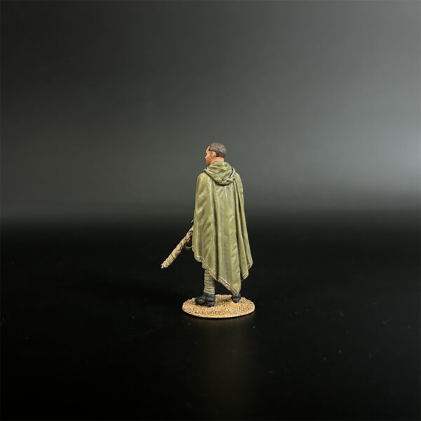 RA009 Red Army Sniper Vassili Wearing a Cloak - Image 5