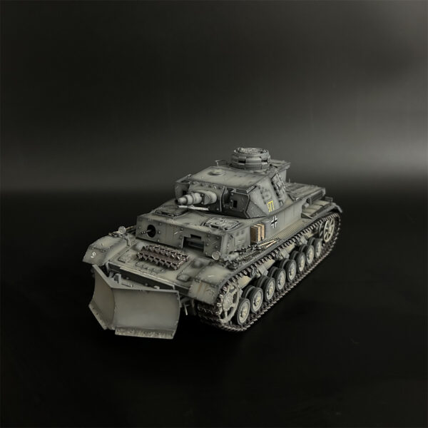 AX031 German Grey Vorpanzer IV F1 - Image 2