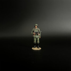 KU130 Wehrmacht Submachine Gunner Carrying Backpack