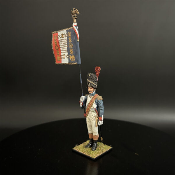 NP011 Old Guard Grenadier Standard Bearer - Image 3