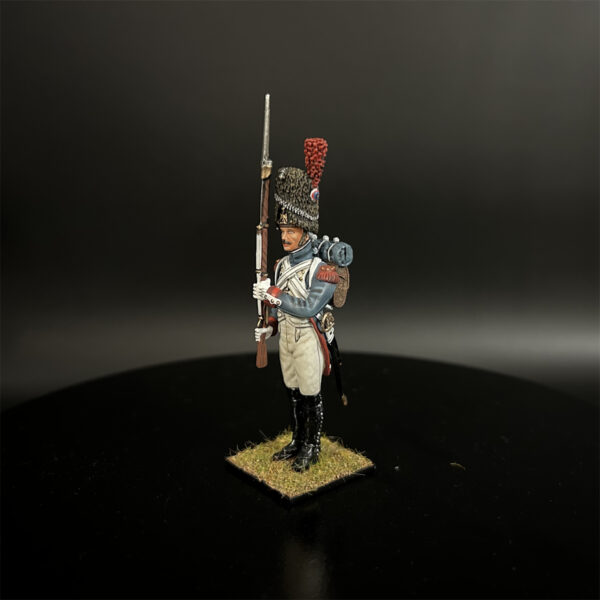 NP012 Old Guard Grenadier Standing on Parade