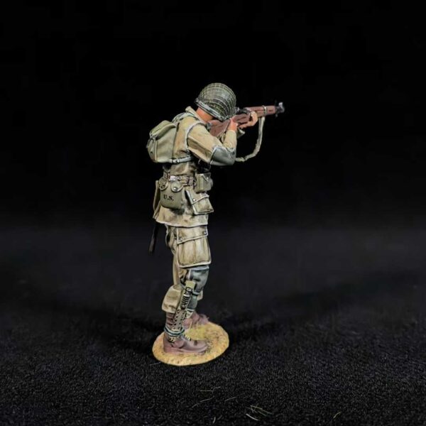 US002 The US Army 101st Airborne Rifleman - Image 3