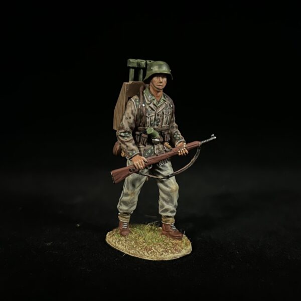 NO025 Waffen-SS Panzerschreck Secondary Shooter